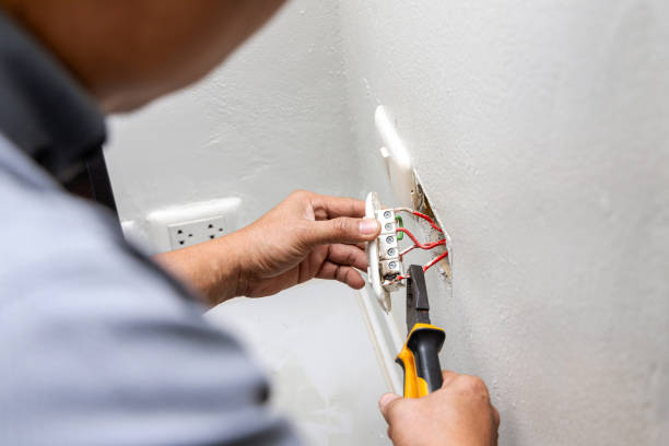 Best Affordable Emergency Electrician  in Riddle, OR